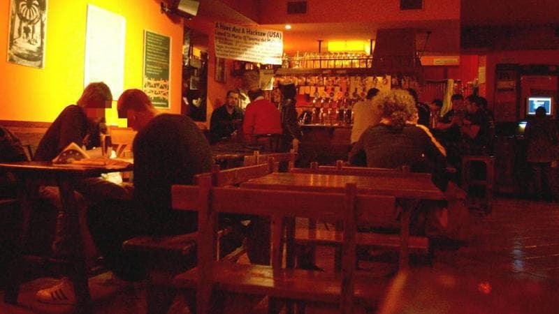 Immagine del post 15593 - Bari “Il mio amico scozzese Jack e la magia di Bari che svanisce all’ennesima Peroni sul chiringuito” - Bari
