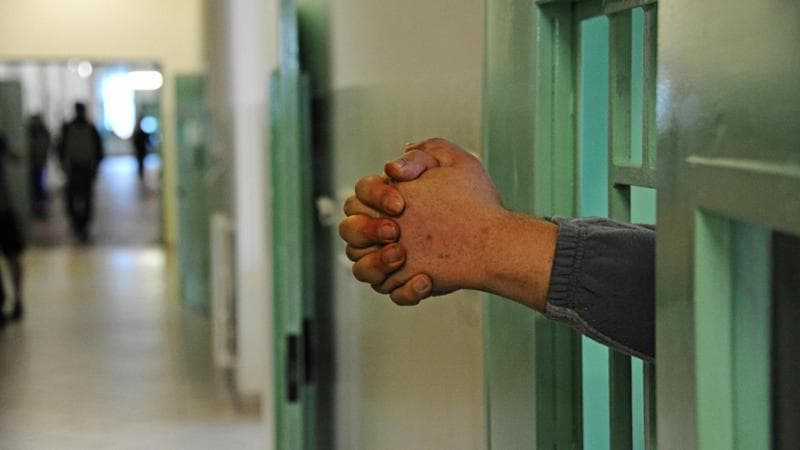 La cella non è insonorizzata: l’uomo del clan Capriati trasferito dal carcere siciliano - Bari