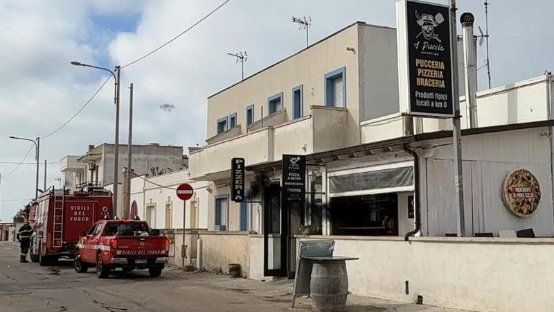 Salento, incendiata pizzeria sul mare. Il titolare: “Io vittima dell'invidia, non della criminalità” - Bari