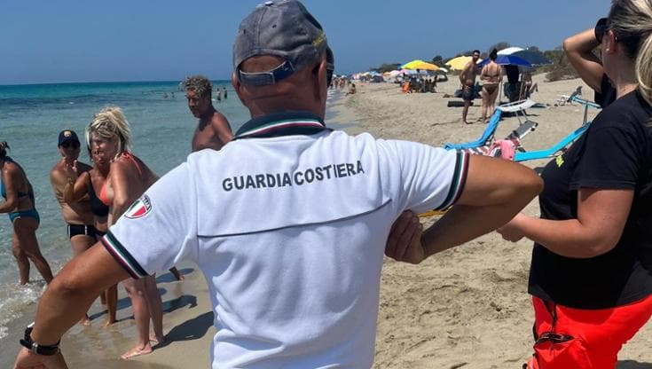 Immagine del post 23578 - Bari Ugento, turista 74enne si sente male mentre fa il bagno in mare: muore sotto gli occhi del marito - Bari