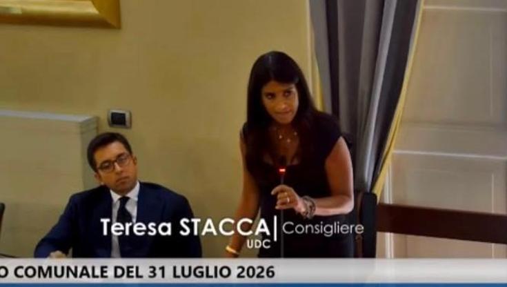 Immagine del post 23580 - Bari “Io, consigliera comunale incinta di 9 mesi costretta a partecipare in presenza col caldo. Ingiusto” - Bari