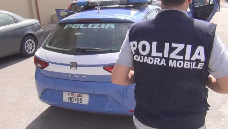 Immagine del post 23554 - Bari Armati di mazza da baseball rapinano all’alba un bar di Bitonto - Bari