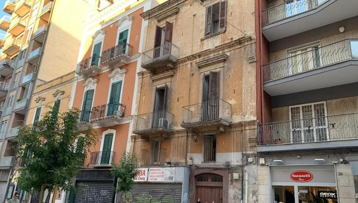 Immagine del post 25639 - Bari Un hotel di charme nel palazzo abbandonato, a Bari la nuova via Manzoni diventa un’attrazione - Bari