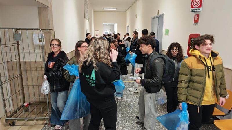 Semestre filtro Medicina, a Bari fuori il 90% dei candidati. Nel test di fisica record di bocciature - Bari