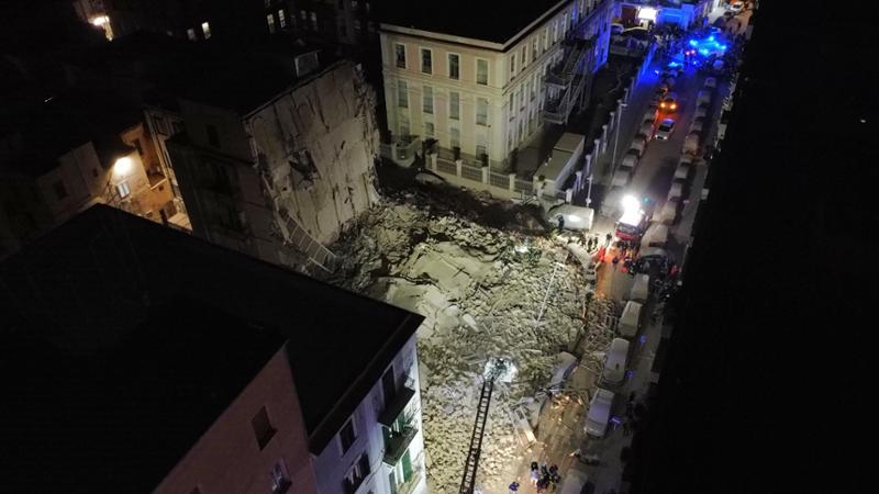 Immagine del post 3286 - Bari Bari, crolla palazzina nel quartiere San Pasquale: si scava tra le macerie - Bari