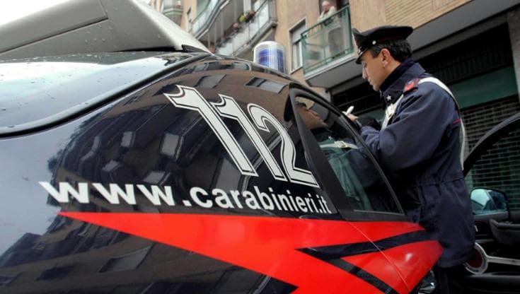 Immagine del post 17919 - Bari Tenta irruzione nello studio di una dottoressa: arrestato. “Ossessionato, la perseguitava da mesi” - Bari