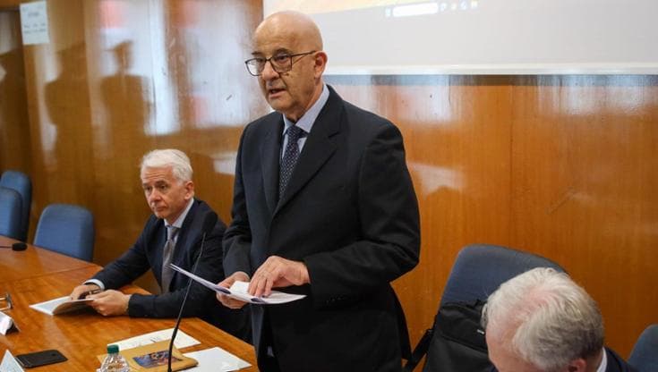 Immagine del post 5247 - Bari “Qui 14 mila arretrati”: la giustizia tributaria pugliese tra spazi inadeguati e organico dimezzato - Bari