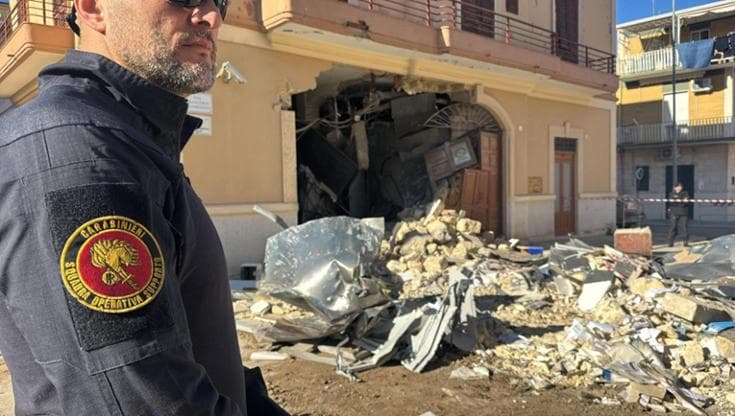 Immagine del post 21324 - Bari Assalti ai bancomat con esplosivi, sette arresti a Foggia - Bari