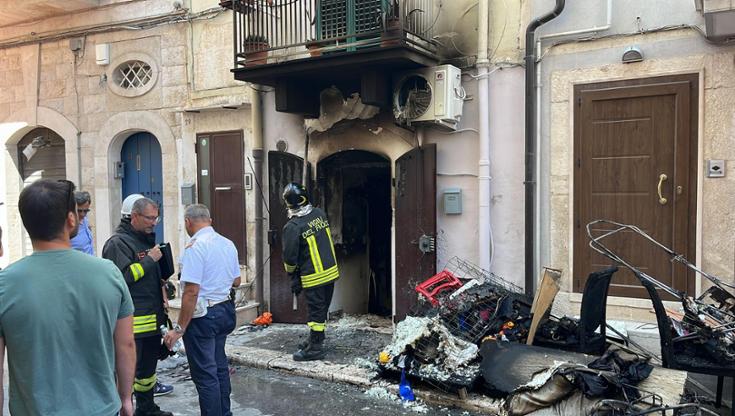 Immagine del post 10451 - Bari È morta la donna coinvolta nello scoppio di una bombola Gpl. Torna in Svizzera la bambina ustionata - Bari