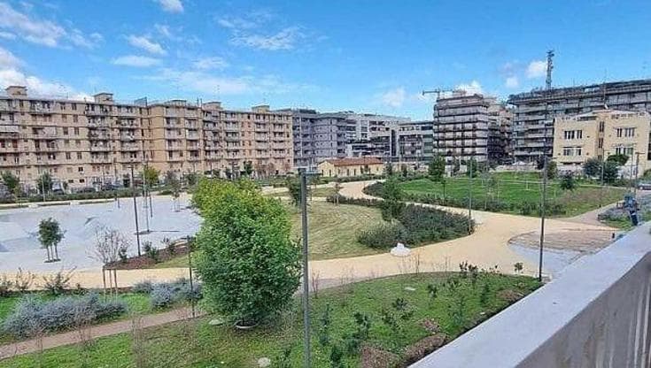Bari, scippa una collana d’oro a un universitario: fermato vicino al parco Rossani - Bari