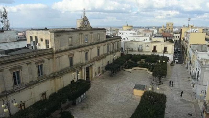 Immagine del post 1458 - Bari Mottola, sindacalista trasferito in un ufficio del cimitero: “Spina del fianco dell’amministrazione” - Bari