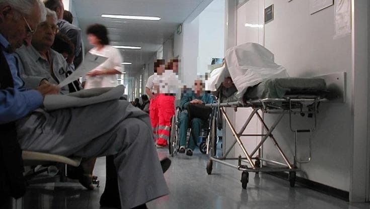 Immagine del post 17963 - Bari Sanità Puglia, la Corte dei conti attacca: “Grossissimi problemi”. Decaro: “Un’emergenza nazionale” - Bari