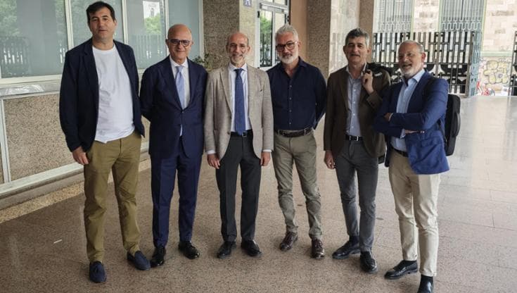 Immagine del post 6853 - Bari L’università del futuro, a Bari faccia a faccia tra i sei candidati rettore. “Necessari più servizi” - Bari