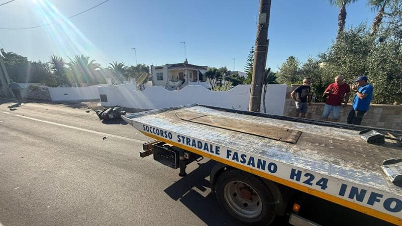Salento, scooter contro un palo: muore a 24 anni Alessio Rizzo. Stava andando al lavoro - Bari