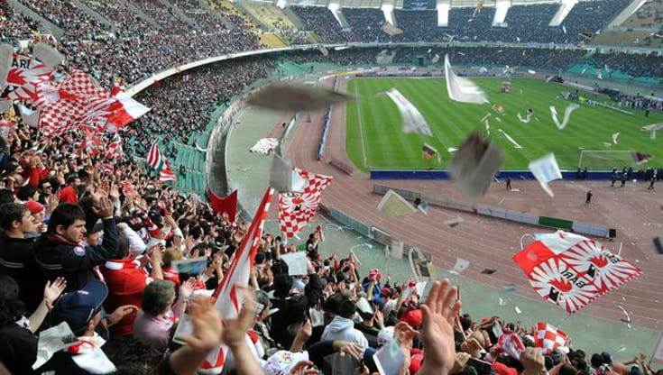 Immagine del post 23664 - Bari Bari calcio, accordo col Comune: 5mila euro al mese per lo stadio e 197mila per la manutenzione - Bari