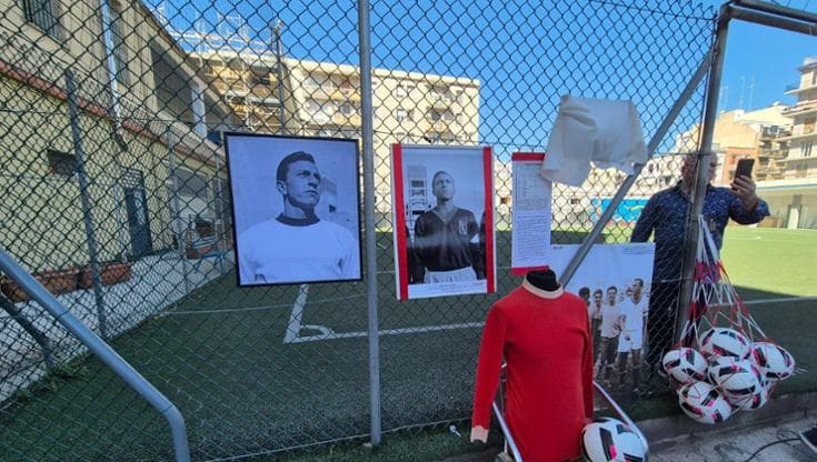 Biagio Catalano, il campetto del Redentore in cui ha debutatto intitolato del calciatore del Bari - Bari