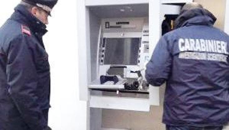 Immagine del post 12411 - Bari “Postamat chiusi di notte in Puglia e Basilicata una sconfitta per lo Stato”: interrogazione del Pd - Bari
