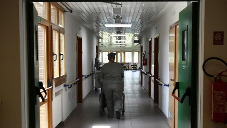 Suicidio assistito in Puglia: 607 richieste in un anno, ma cresce la domanda di cure palliative - Bari