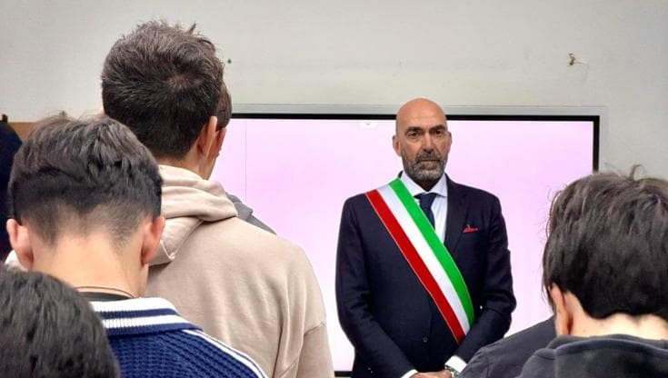 Crans-Montana, il sindaco Leccese: “Ogni giovane vita spezzata porta via un pezzo di futuro” - Bari