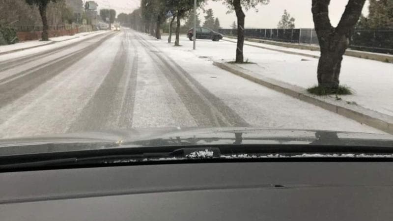 Immagine del post 15695 - Bari Il freddo artico arriva in Puglia, neve su Monti Dauni, Gargano e Murge. Vento gelido lungo la costa - Bari