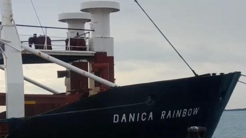 Munizioni da Israele bloccate a Taranto per irregolarità. Gli attivisti per Gaza: “No al riarmo” - Bari