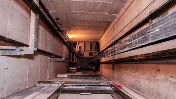 Immagine del post 16937 - Bari Lecce, l’ascensore non è al piano: ingegnera precipita per 3 metri. Ricoverata con diverse fratture - Bari