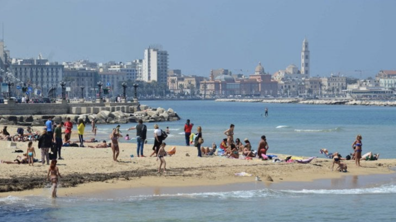 Immagine del post 8164 - Bari Meteo, in Puglia la prima ondata di calore dell’estate: fino a 38 gradi con l’anticiclone africano - Bari