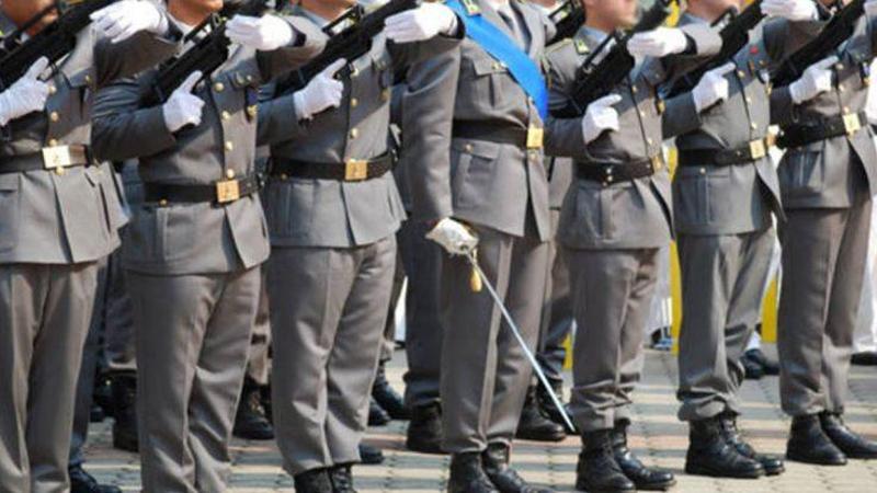 Portò a casa allieva della Scuola Ufficiali e la violentò: sotto accusa capitano della Finanza - Bari
