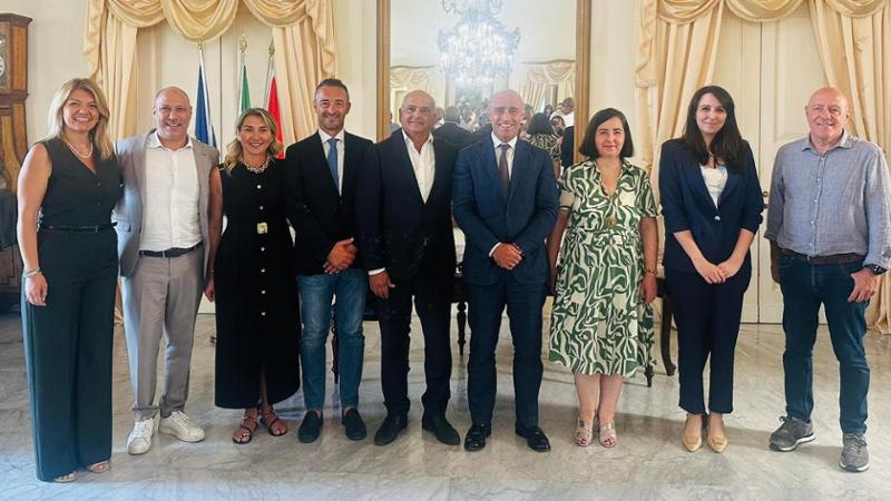 Taranto, ecco la giunta del sindaco Piero Bitetti. A sopresa un’assessora Dc. “Ora subito al lavoro” - Bari