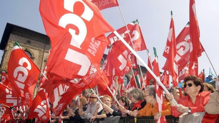 Immagine del post 12441 - Bari “Non potevi restare a cucinare?”. Insulto sessista a sindacalista Cgil al tavolo su un licenziamento - Bari
