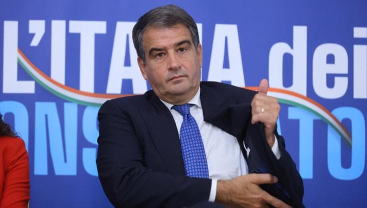 Immagine del post 25758 - Bari Raffaele Fitto liquida 170mila euro alla Regione Puglia: “Si chiude il contenzioso sulla Fiorita” - Bari