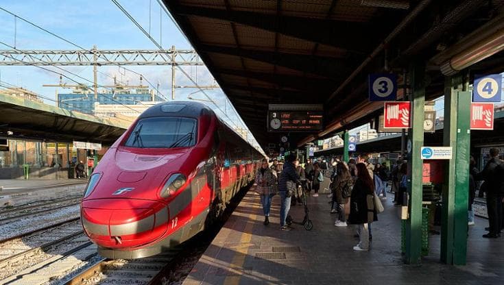 Treni, nuovo stop sulla linea Adriatica: dal 14 al 23 gennaio lavori e modifiche alla circolazione - Bari