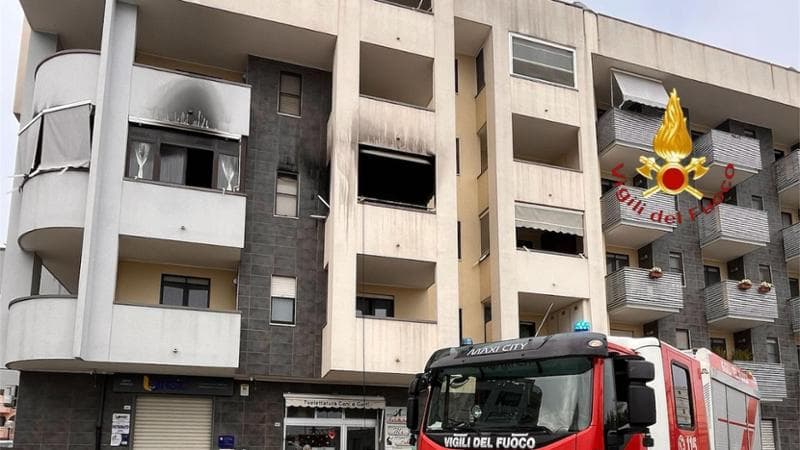 Immagine del post 3456 - Bari Fiamme da una coperta elettrica, brucia un appartamento a Barletta: 92enne salvata dai vicini - Bari