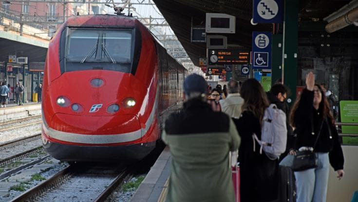 Immagine del post 18031 - Bari Bari, torna operativa la stazione Centrale: “Completati i lavori”. Riprende circolazione dei treni - Bari