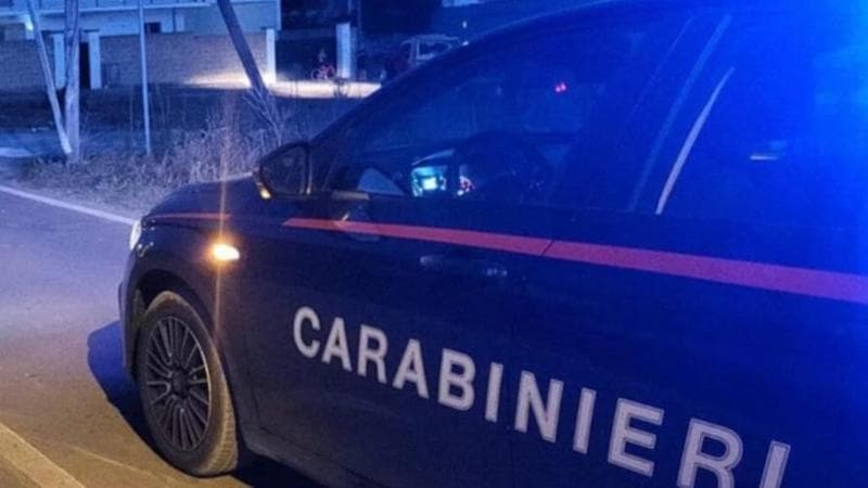 Immagine del post 10583 - Bari Salento, colpo a casa di un imprenditore: ladri in fuga con soldi e gioielli per 200mila euro - Bari