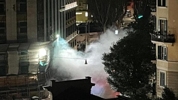 Immagine del post 23720 - Bari Taranto, fuochi d’artificio tra le auto per fine affidamento ai servizi sociali moglie: denunciato - Bari