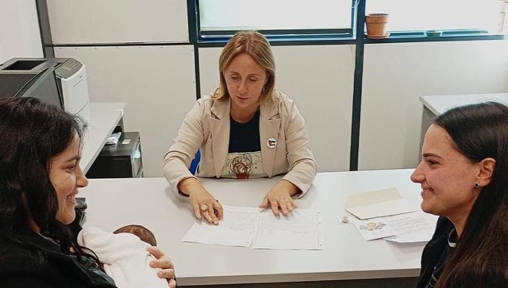 Andria riconosce il figlio di due mamme, il piccolo Vincenzo è il primo in città - Bari