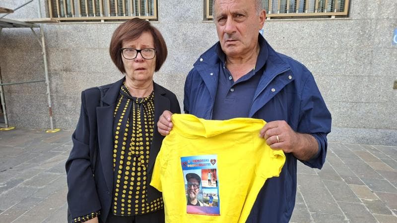 Immagine del post 25777 - Bari “Quella donna ha portato nostro figlio Paolo a togliersi la vita, ora la bambina sia affidata a noi” - Bari
