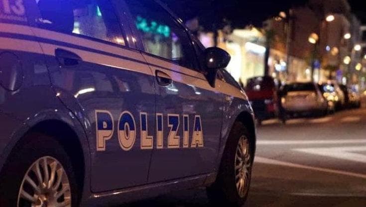 Devasta il pronto soccorso di Manduria, medici e infermieri in fuga: l’uomo bloccato dalla polizia - Bari