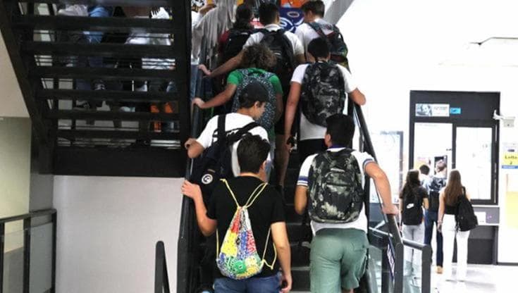 Immagine del post 15765 - Bari A processo per insulti razzisti al compagno di classe, 4 liceali chiedono di fare volontariato - Bari
