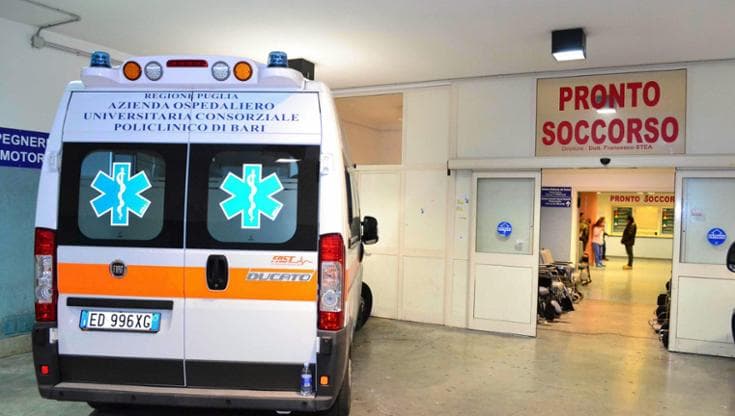 Immagine del post 18062 - Bari Policlinico di Bari, pretende una Tac per la madre e aggredisce medici: arrestato - Bari