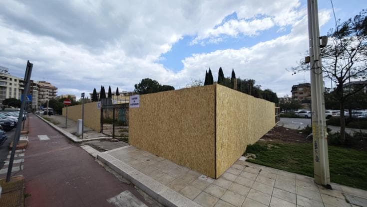 Immagine del post 5467 - Bari Bari, sei villette dove c’era la vecchia scuola, accanto al parco 2 Giugno: residenti in rivolta - Bari