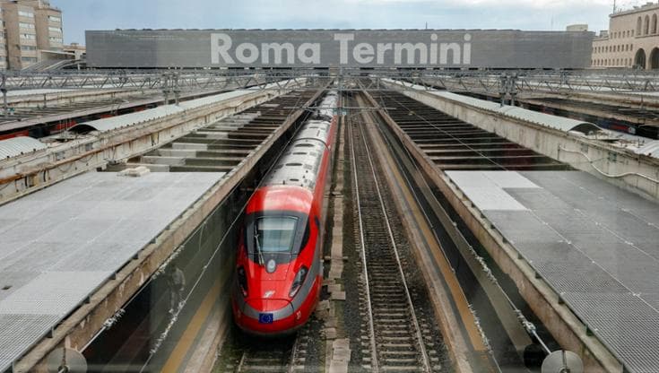 Immagine del post 5494 - Bari Treni, tra lavori e interruzioni estate difficile per la Puglia: stop ai collegamenti da e per Roma - Bari