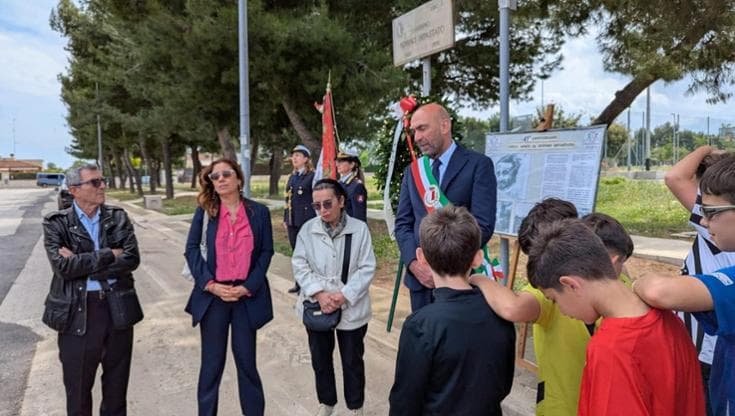 Immagine del post 7002 - Bari Il ricordo a Bari di Peppino Impastato, giornalista ucciso dalla mafia: “Martire dei nostri tempi” - Bari