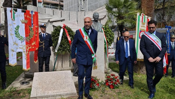 Bari ricorda Aldo Moro ucciso 47 anni fa dalle Brigate rosse: “Eredità enorme contro il terrorismo” - Bari