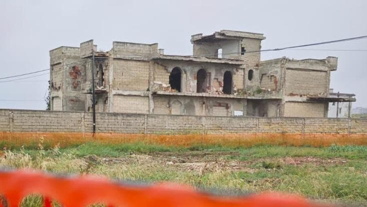 Immagine del post 20263 - Bari Demoliti i ruderi sulla litoranea Sud a Bari, un tratto della strada diventerà a una corsia - Bari