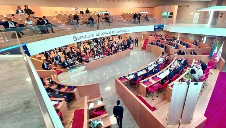 Immagine del post 9409 - Bari La Regione degli assenti: senza numero legale un Consiglio su 4. “Immagine terribile ai cittadini” - Bari