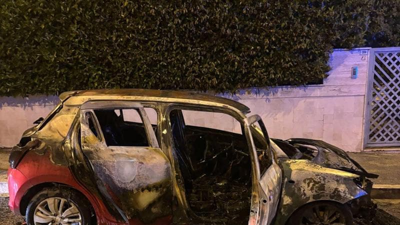 Immagine del post 3541 - Bari In fiamme a Barletta auto del segretario cittadino di Fratelli d’Italia: “Mai minacciato” - Bari