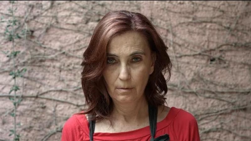 “Leggo i versi grazie all’IA, ha clonato la mia voce”: la poetessa Silvana Kuhtz dopo la Sla - Bari