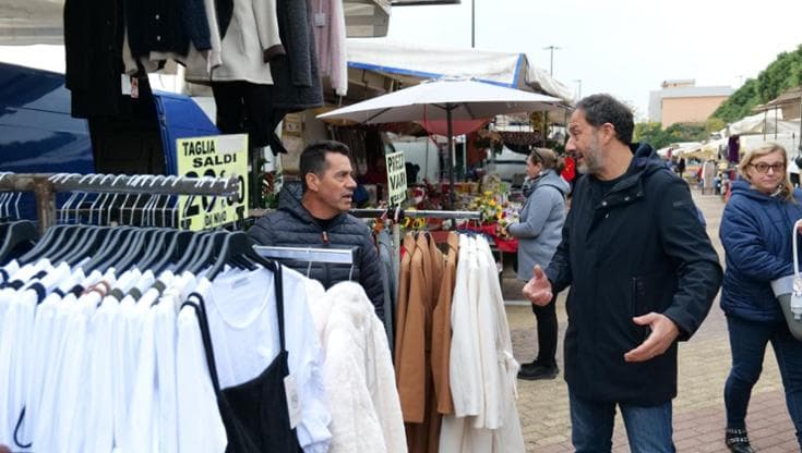 Bari, il mercato del lunedì si sposta nel park&ride Vittorio Veneto. La sosta auto sarà in via Verdi - Bari